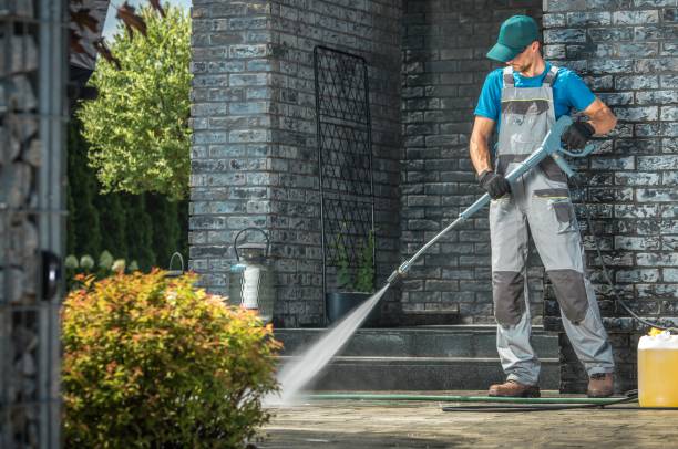 Best Graffiti Removal  in East Providence, RI